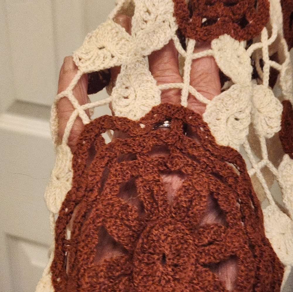 Rebellion Crochet Lace Top in Cream and Brown - Picture 5 of 6